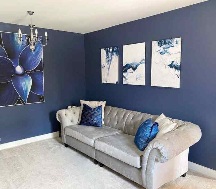 How to decorate a blue gray room